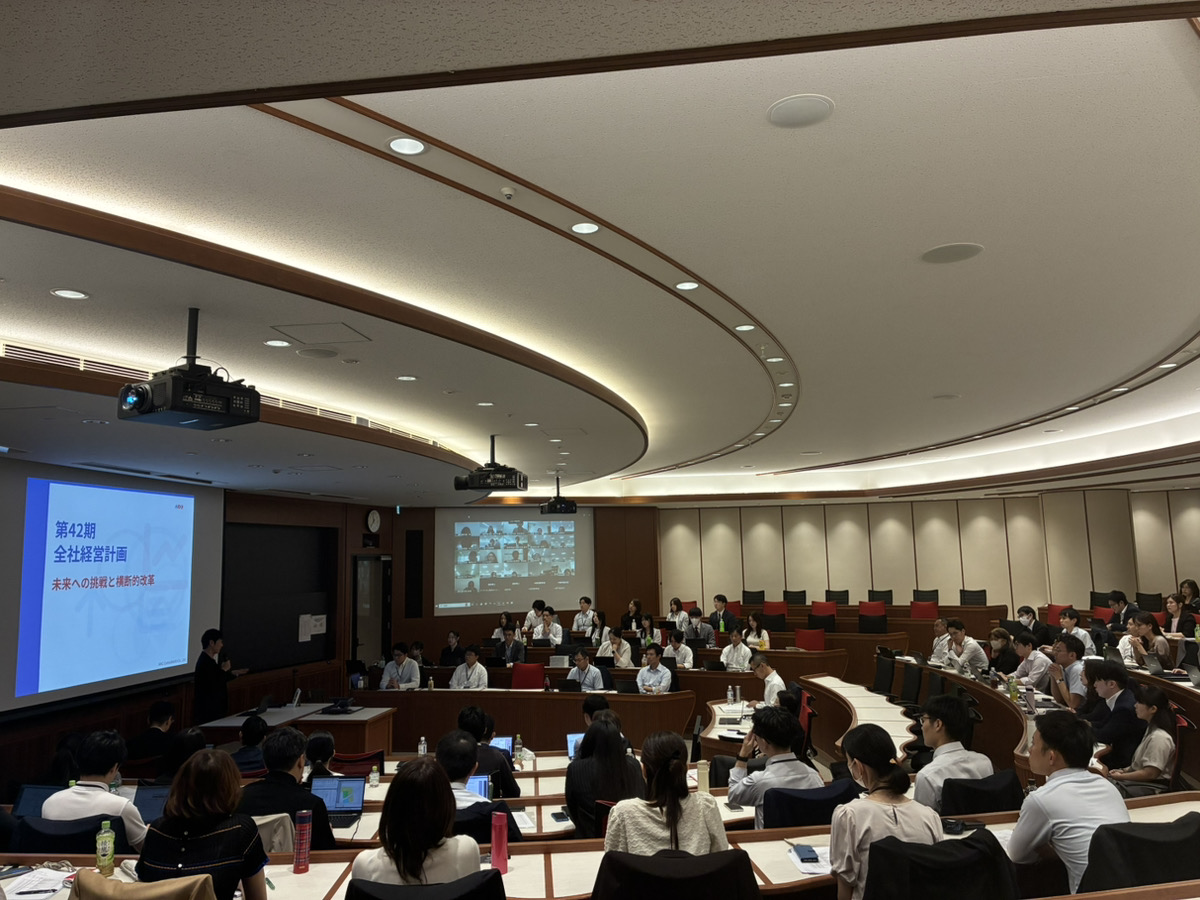 内定式及び経営計画発表会を行いました。